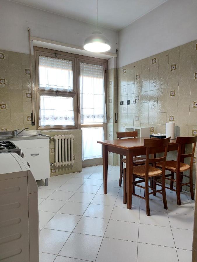 Hotel 12Min Da Roma Centro Stanza Grande E Luminosa Ciampino Zewnętrze zdjęcie